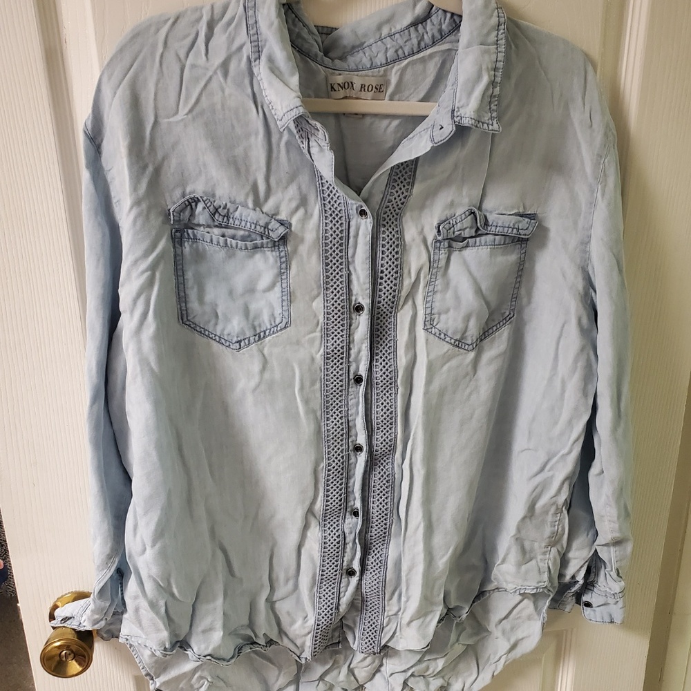 Knox Rose chambray long-sleeve button down